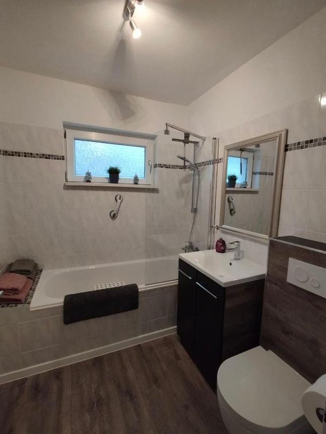 Tiny Apartment Bad Harzburg Leihfahrraeder Gratis Shuttleservice Buitenkant foto